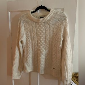 Abercrombie & Fitch sweater